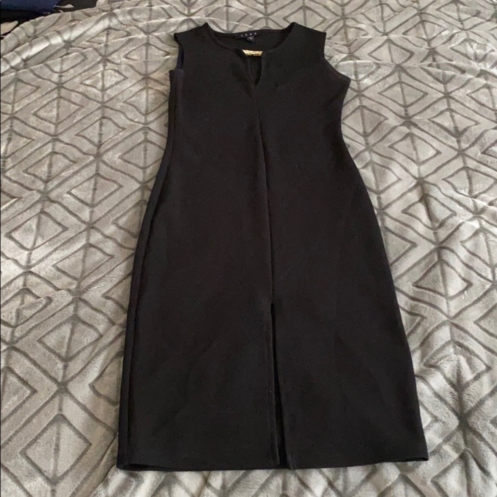 Women’s dress